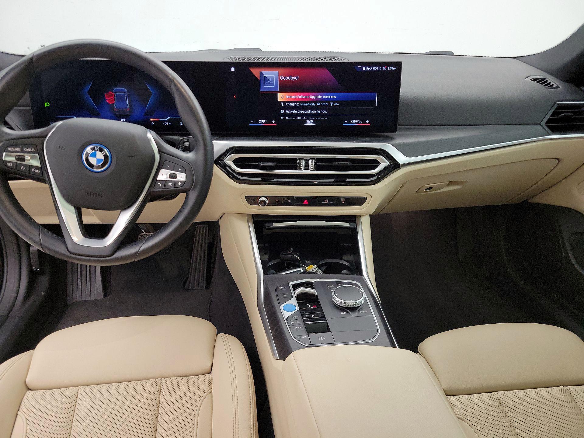 Thumbnail: 2023 BMW i4 - 9