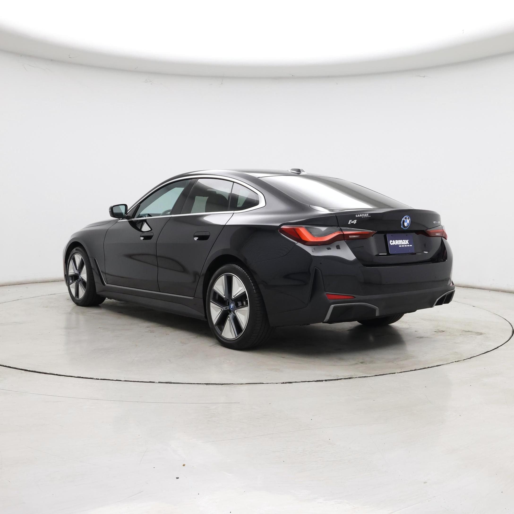 Thumbnail: 2023 BMW i4 - 2