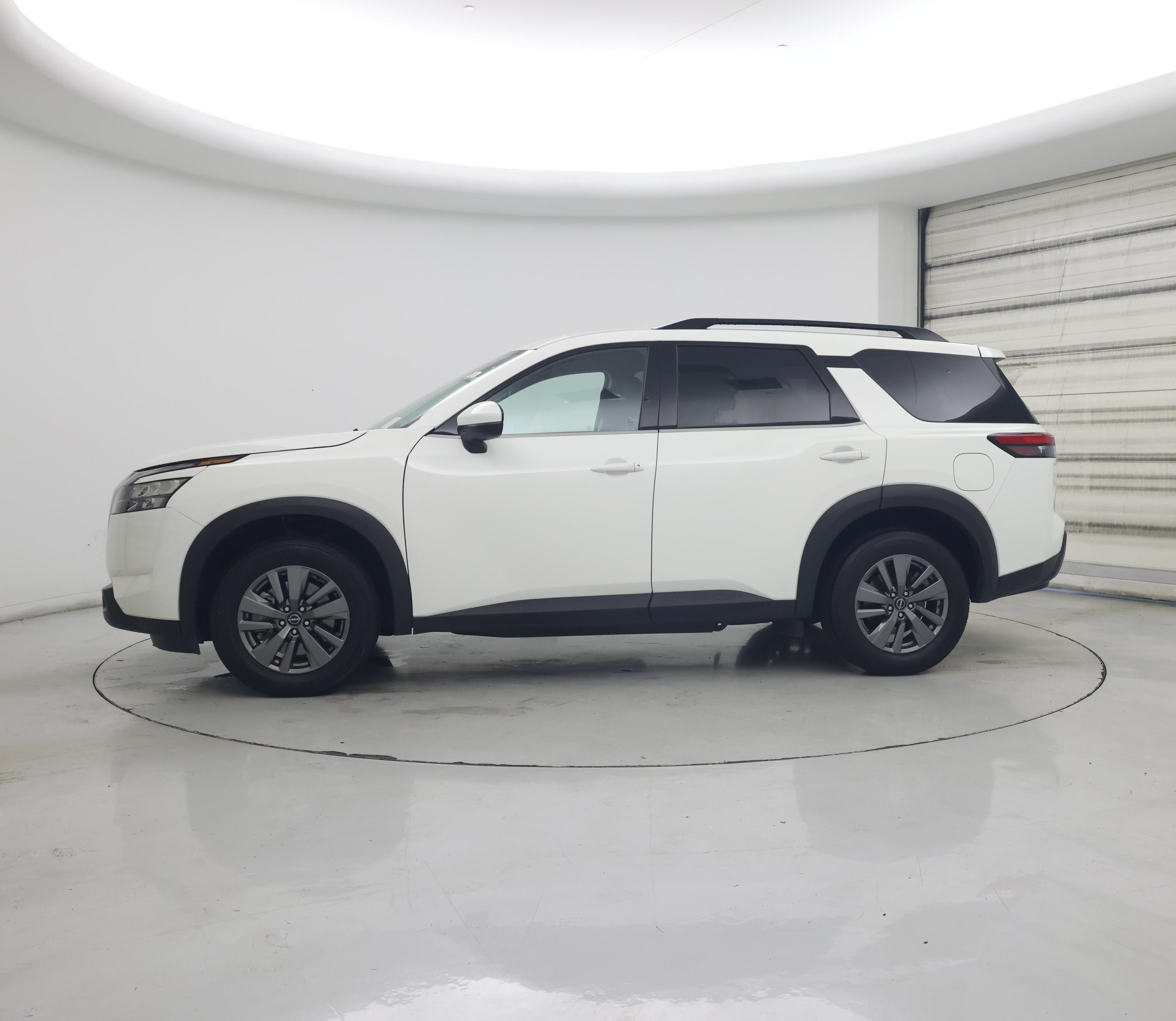Thumbnail: 2025 Nissan Pathfinder - 3