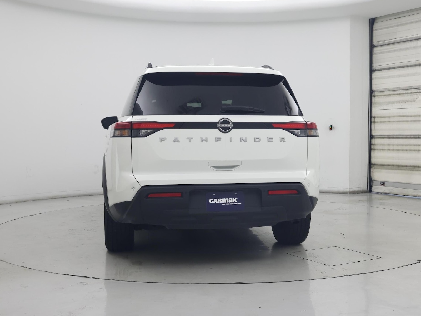 2025 Nissan Pathfinder SV - Photo 7