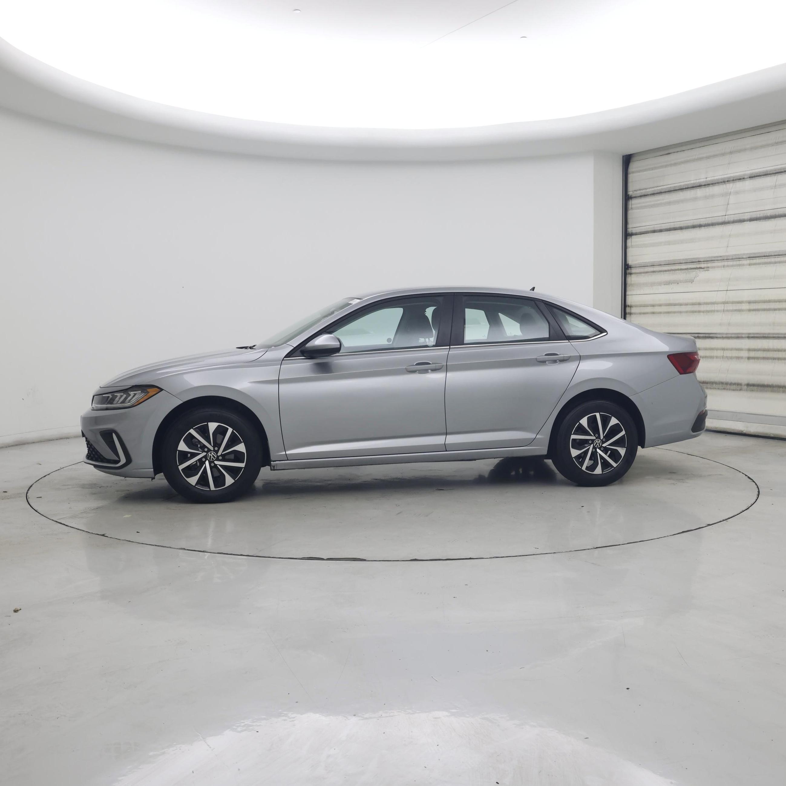 Thumbnail: 2025 Volkswagen Jetta - 3