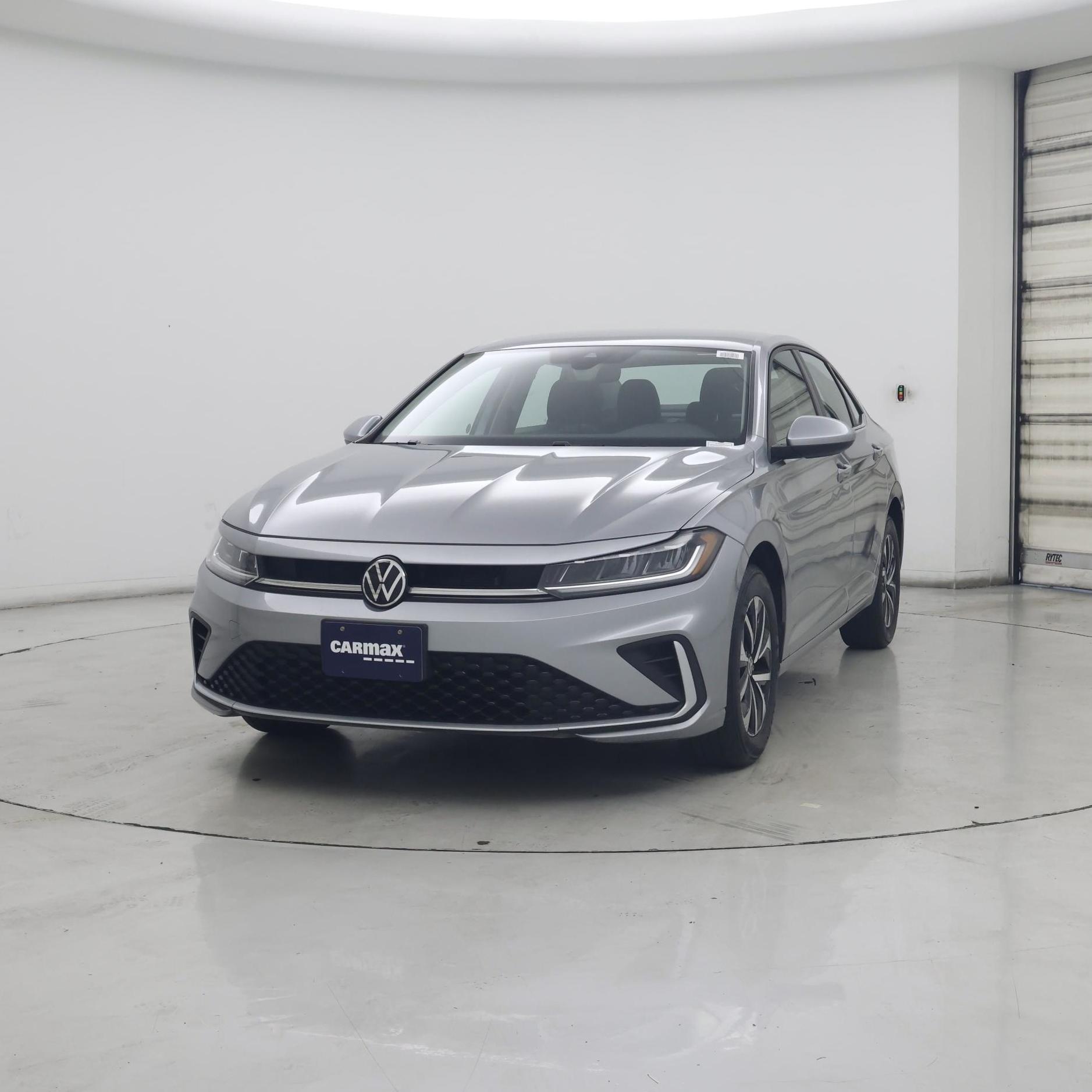Thumbnail: 2025 Volkswagen Jetta - 4