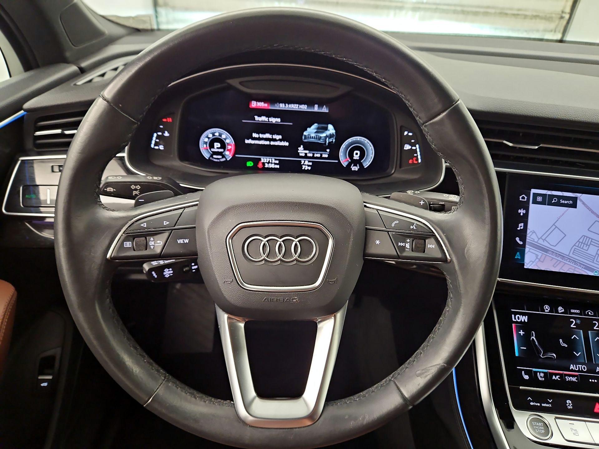 Thumbnail: 2021 Audi Q7 - 10