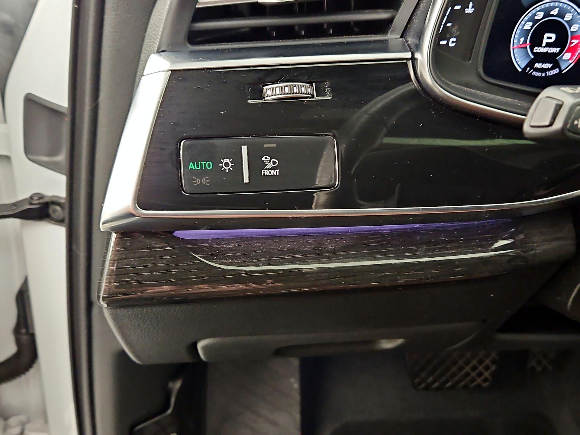 Thumbnail: 2021 Audi Q7 - 13