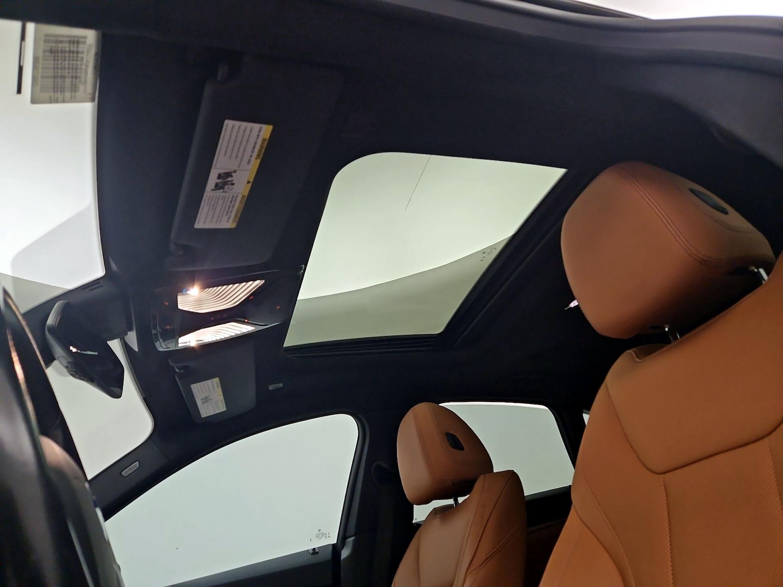 Sunroof(s) & Overhead Airbags
