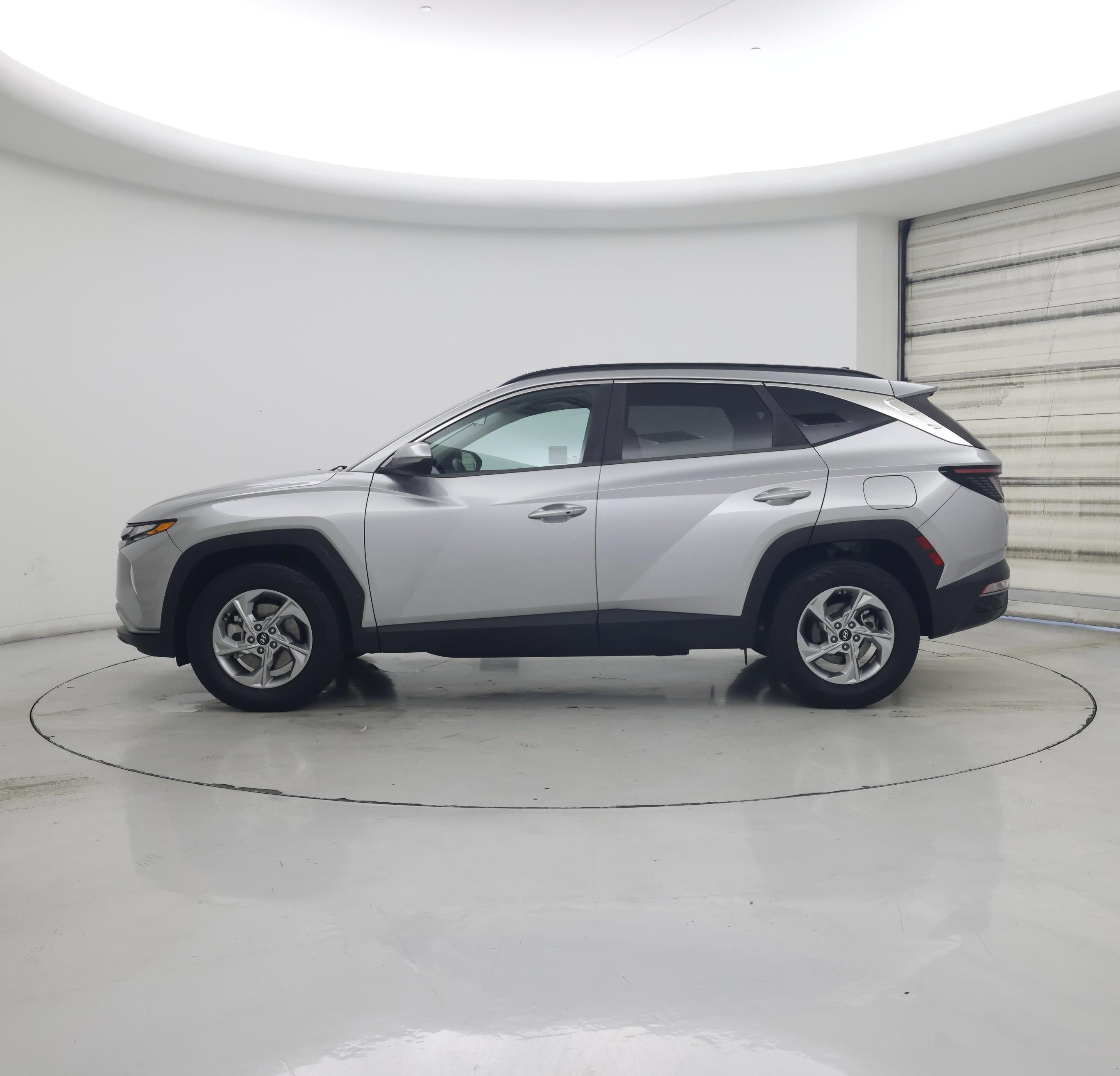 Thumbnail: 2022 Hyundai Tucson - 3