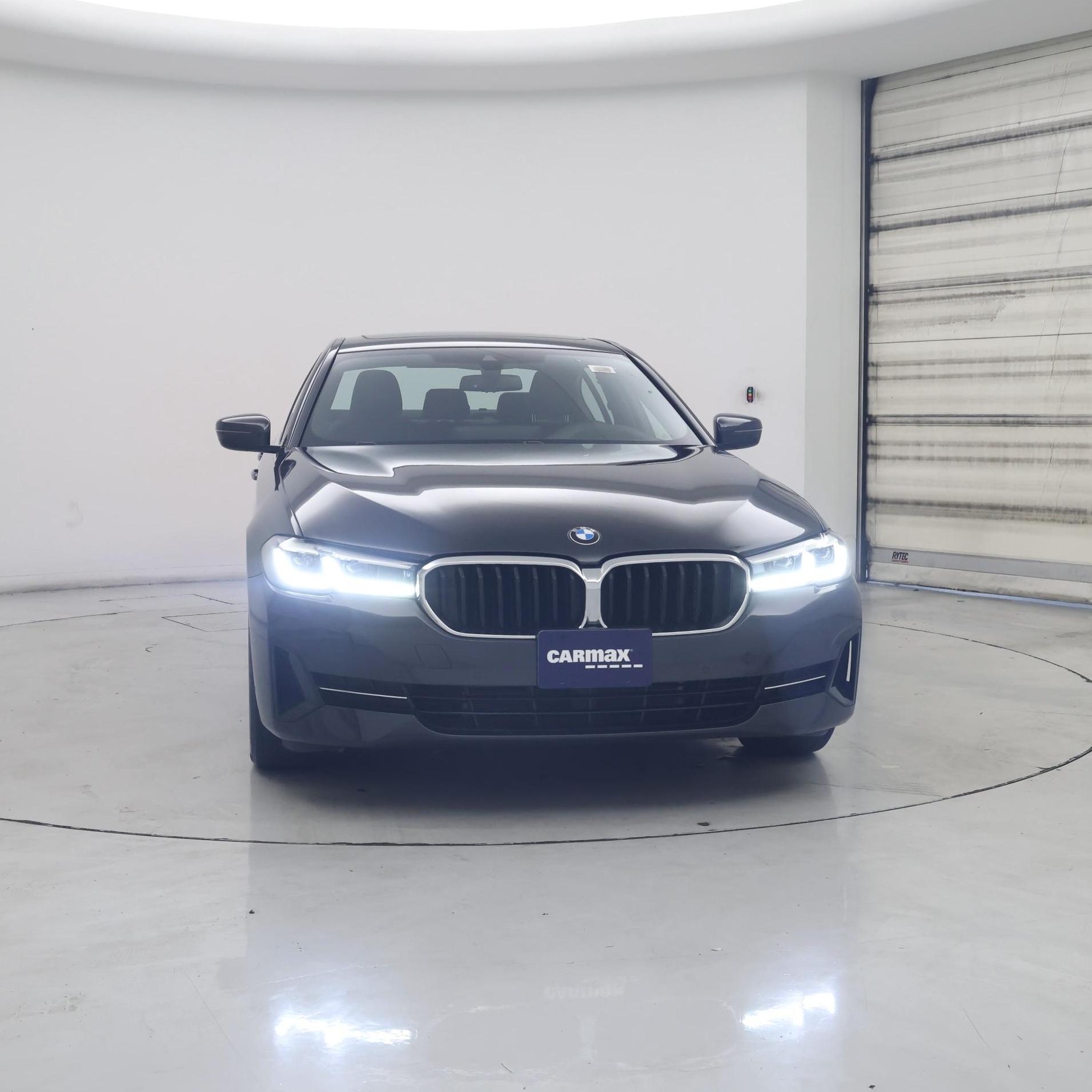Thumbnail: 2023 BMW 5 Series - 5