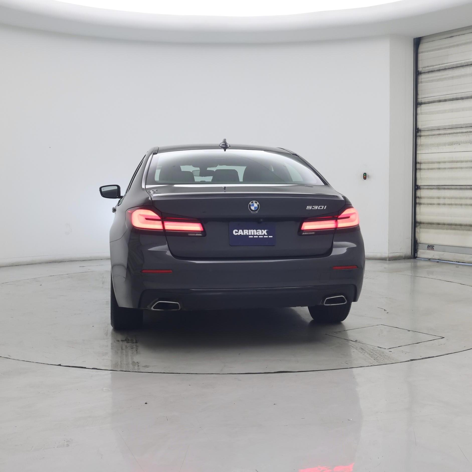 Thumbnail: 2023 BMW 5 Series - 6