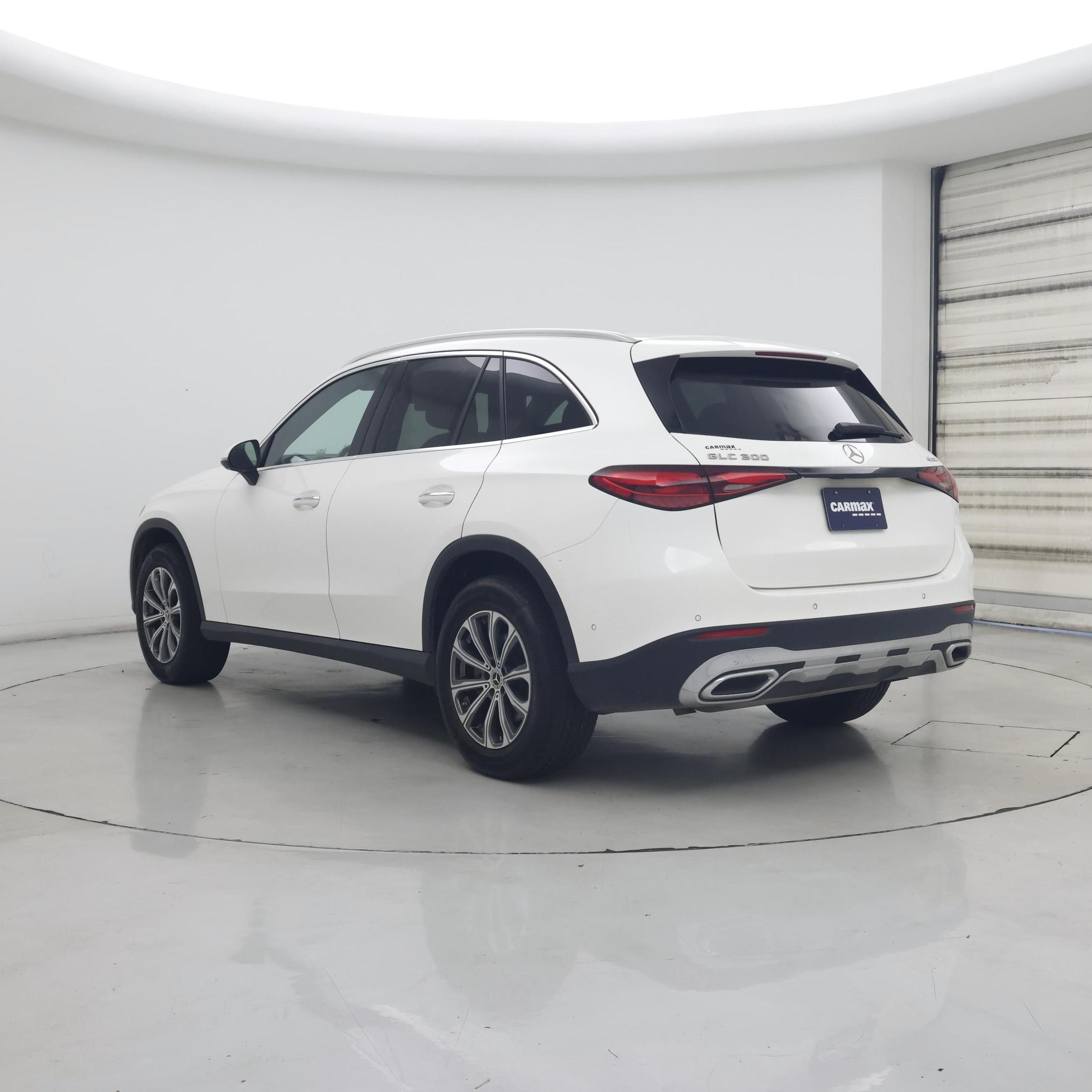 Thumbnail: 2024 Mercedes-Benz GLC - 2