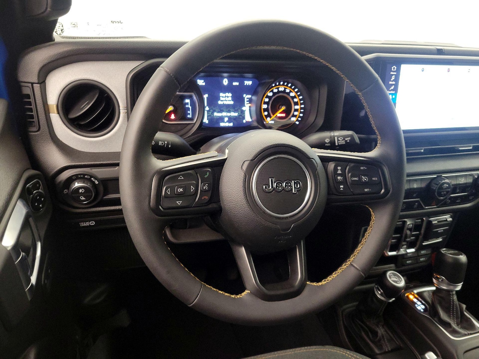 2024 Jeep Gladiator Sport S - Photo 11