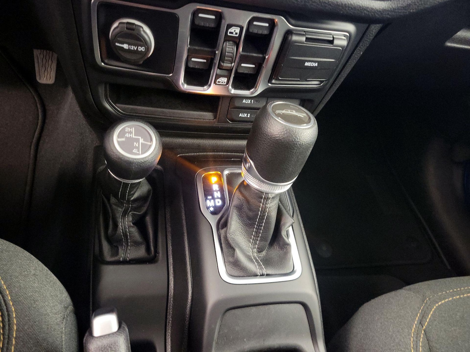 2024 Jeep Gladiator Sport S - Photo 19