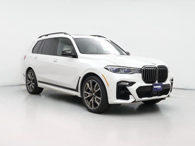 2022 BMW X7 M50i