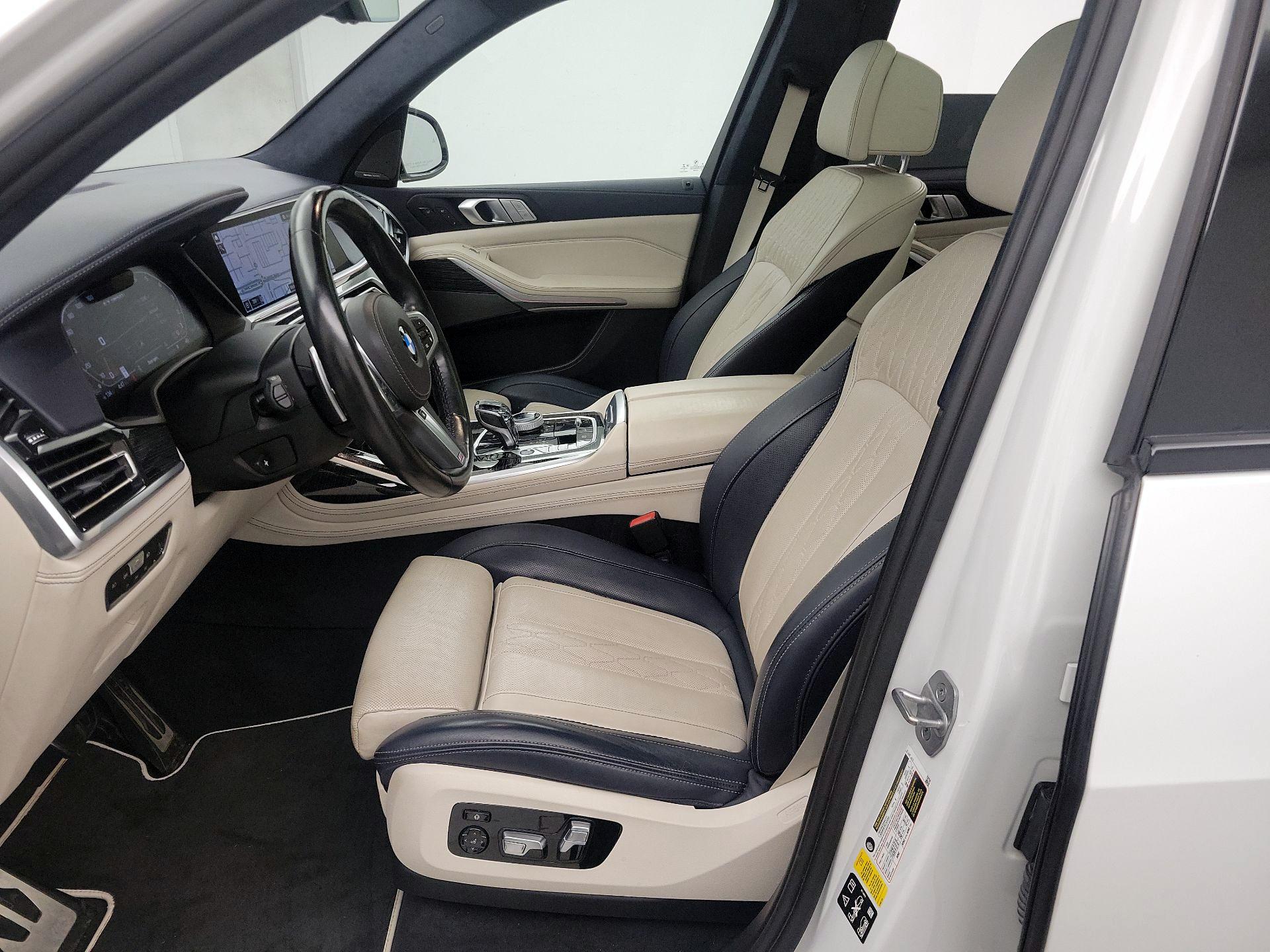 Thumbnail: 2022 BMW X7 - 11