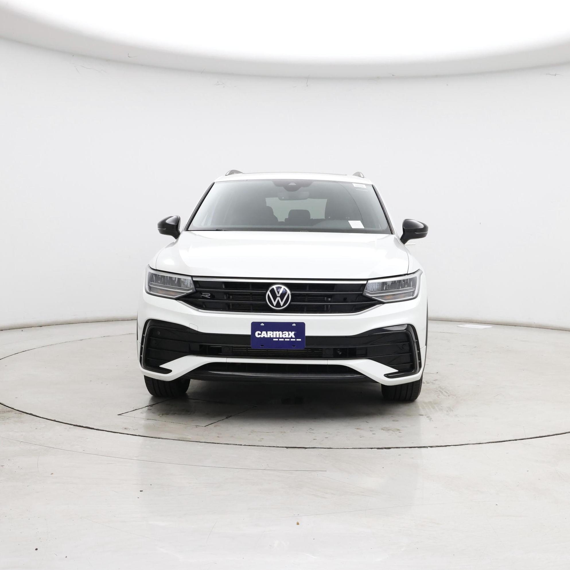 Thumbnail: 2022 Volkswagen Tiguan - 5