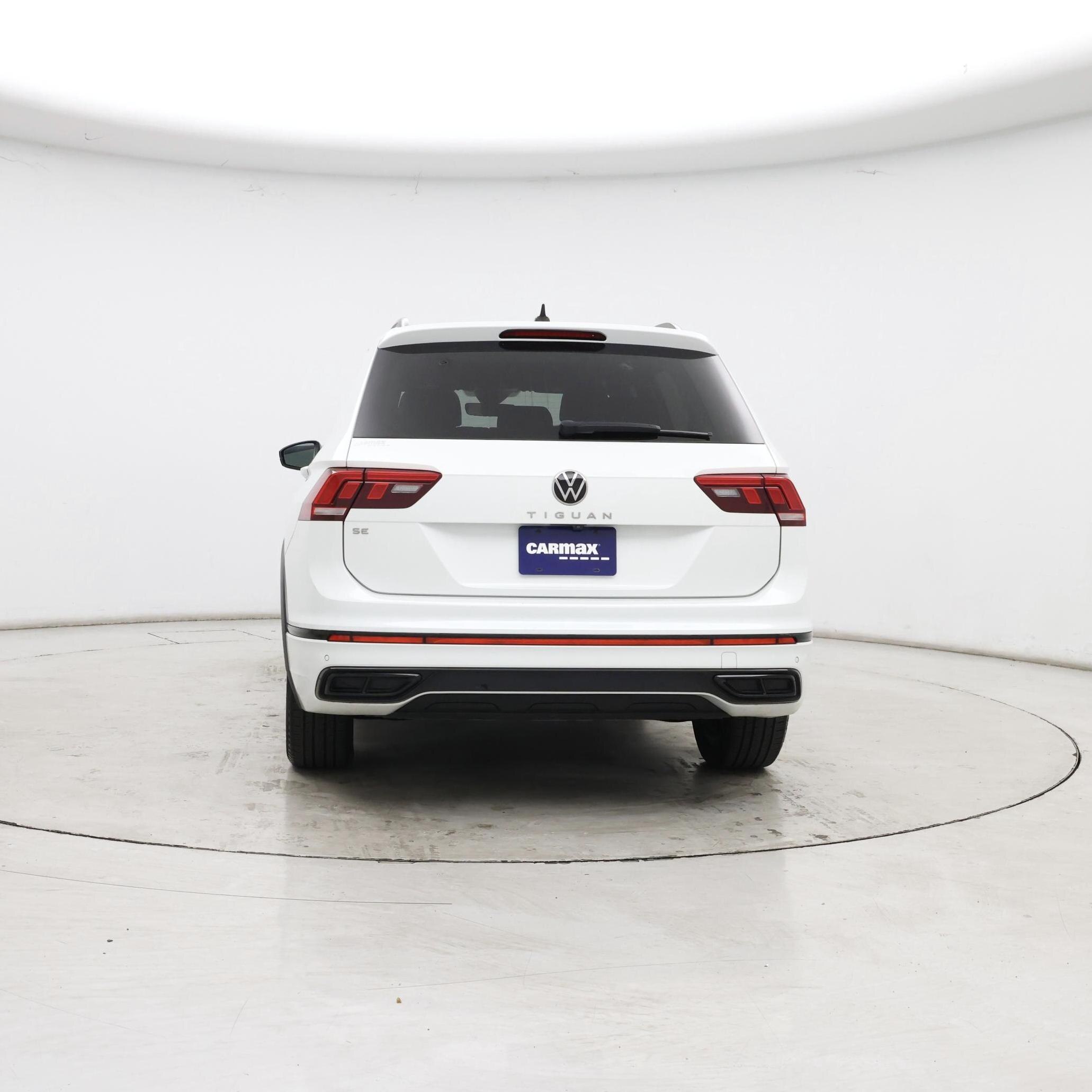 Thumbnail: 2022 Volkswagen Tiguan - 6