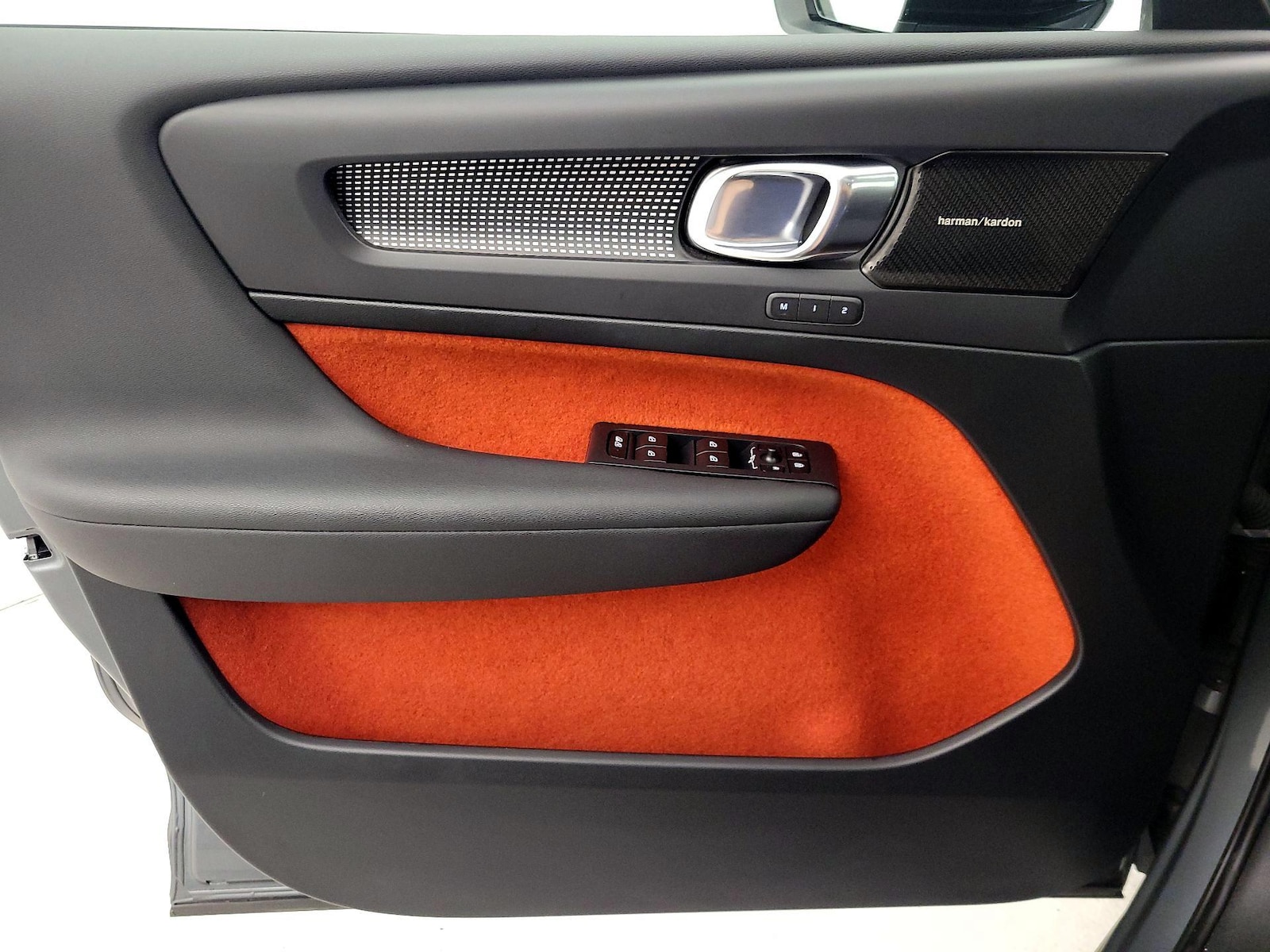 2019 Volvo XC40 R-Design - Photo 13