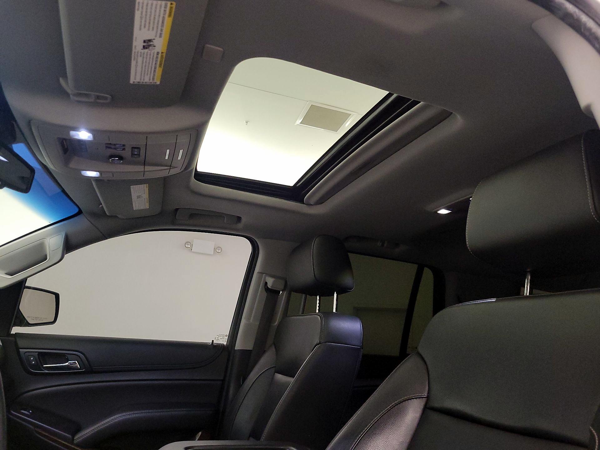 Thumbnail: 2019 Chevrolet Tahoe - 20