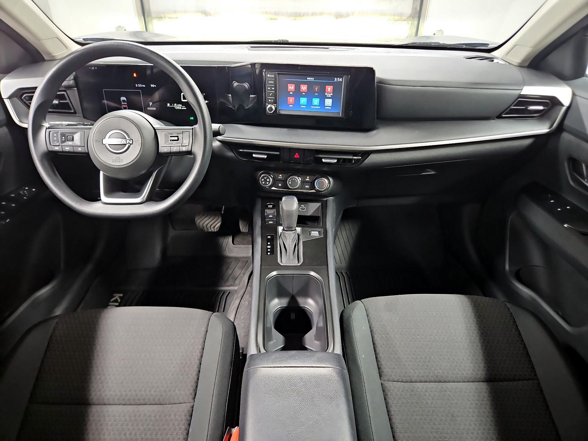 Thumbnail: 2025 Nissan Kicks - 9