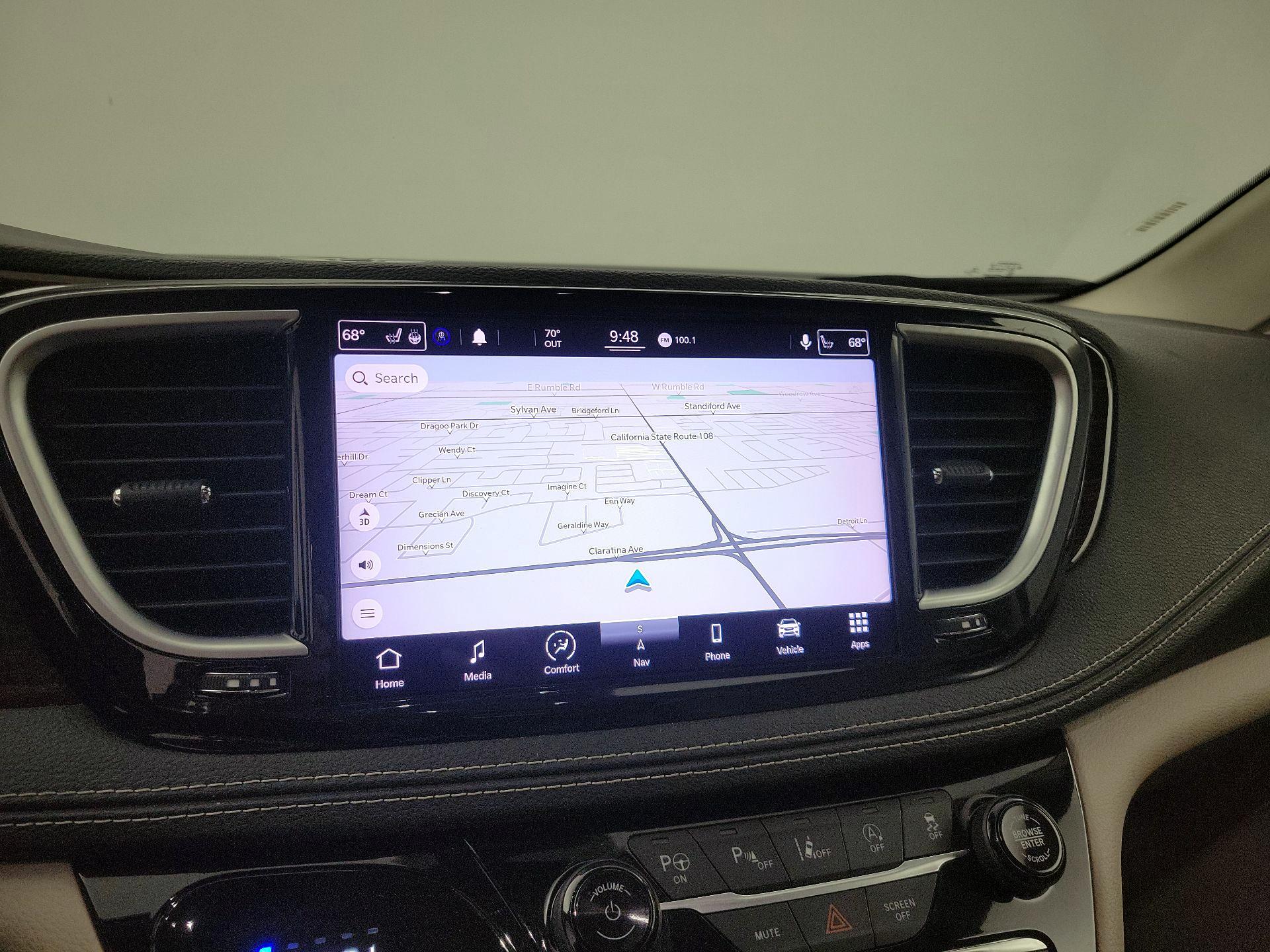 Thumbnail: 2021 Chrysler Pacifica - 14