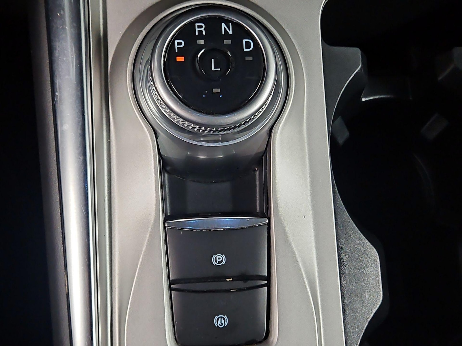 2023 Ford Explorer XLT - Photo 19