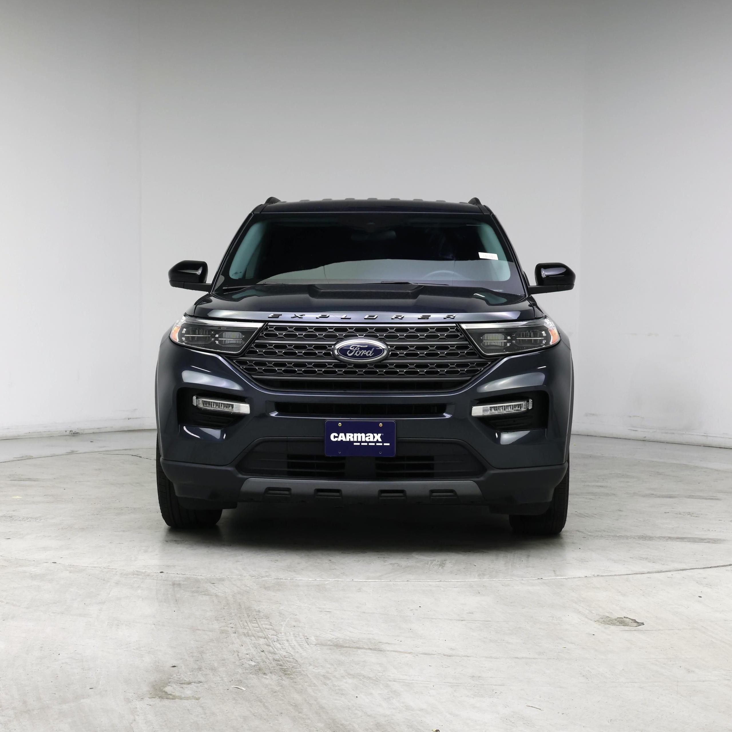 Thumbnail: 2023 Ford Explorer - 5