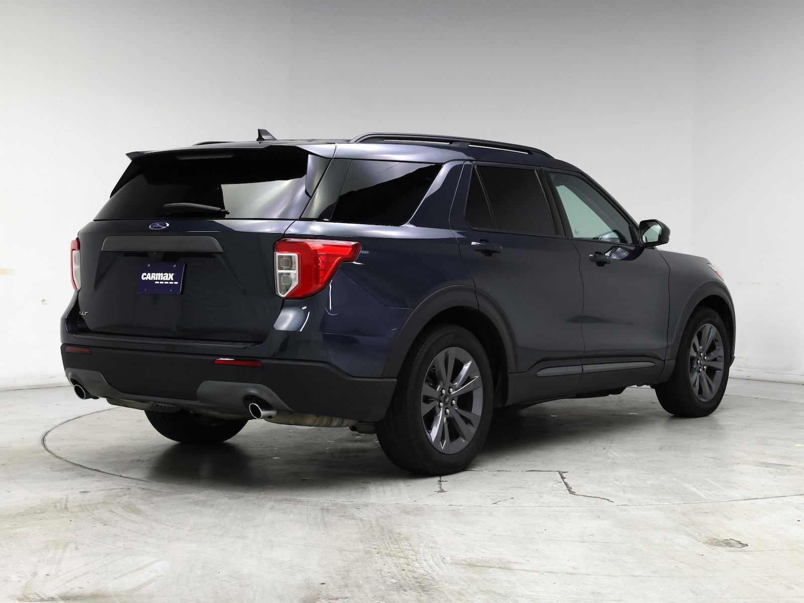 2023 Ford Explorer XLT - Photo 9