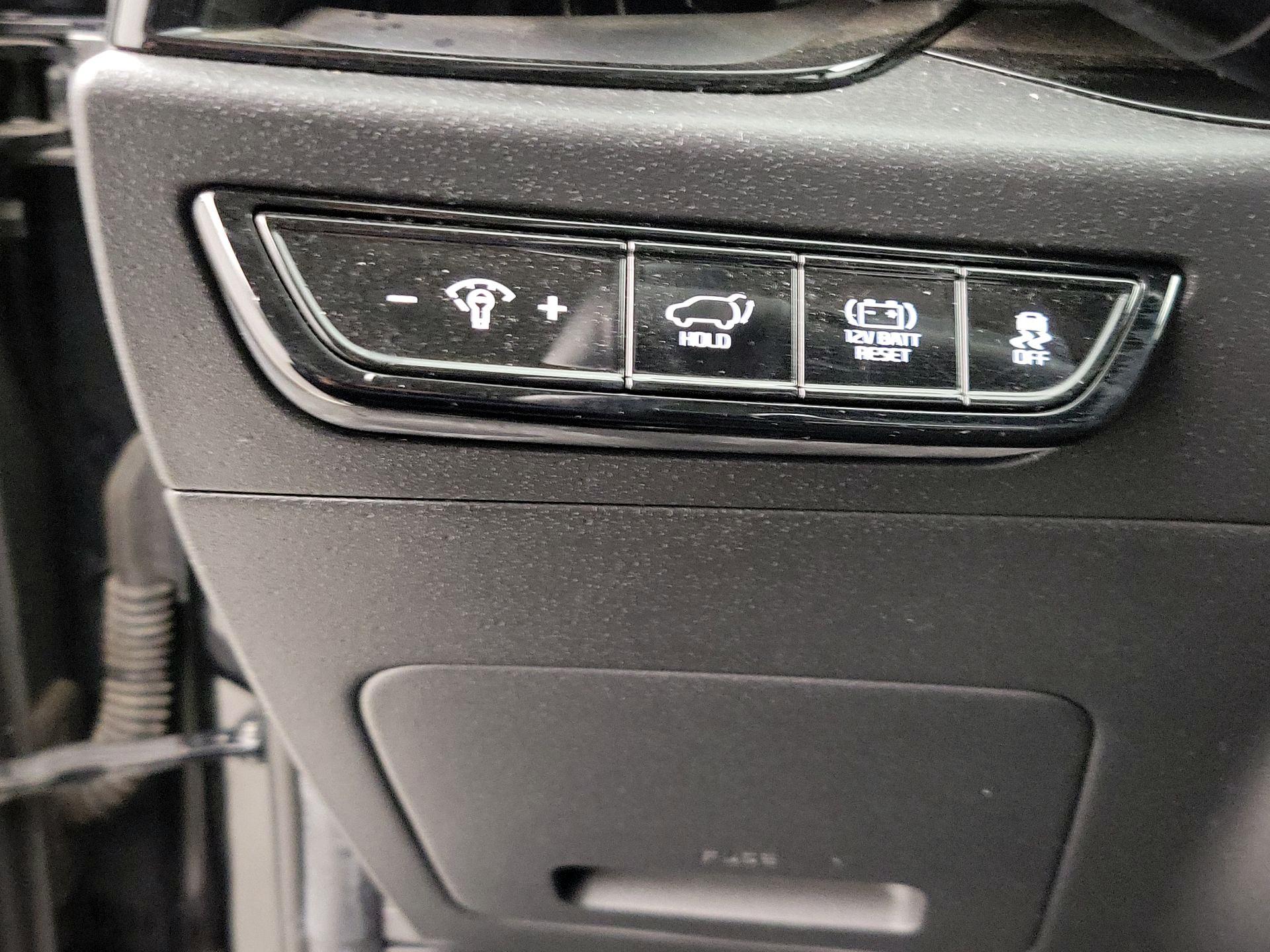 Thumbnail: 2023 Kia Niro - 13