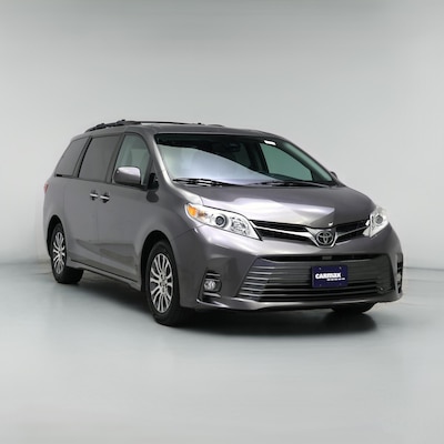 2020 Toyota Sienna XLE