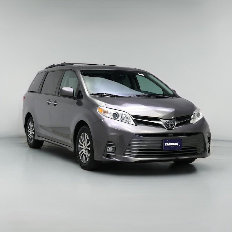 2020 Toyota Sienna XLE