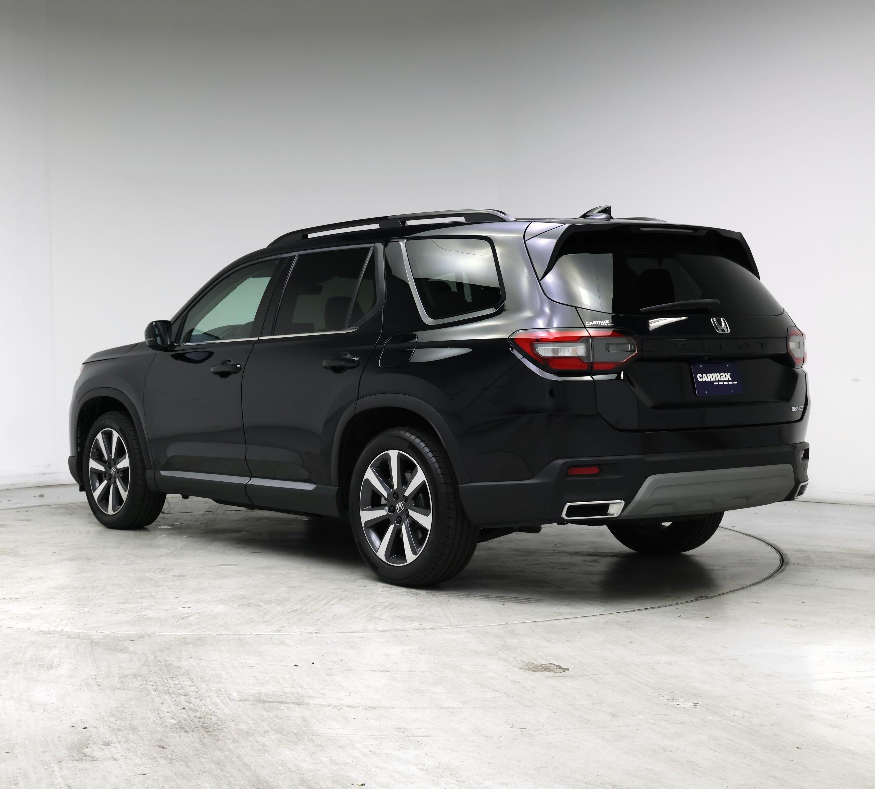 Thumbnail: 2025 Honda Pilot - 2