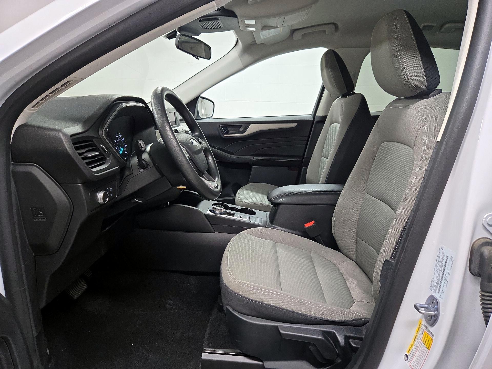 Thumbnail: 2021 Ford Escape - 11