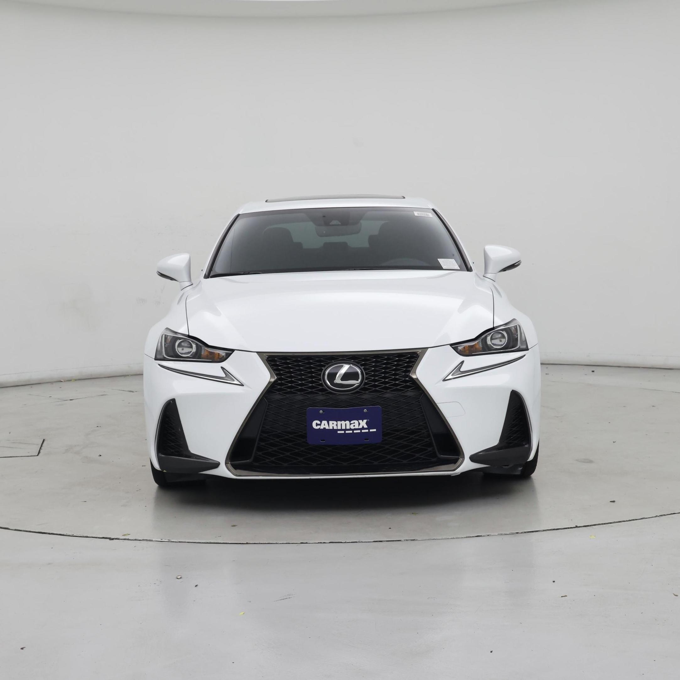 Thumbnail: 2017 Lexus IS - 5