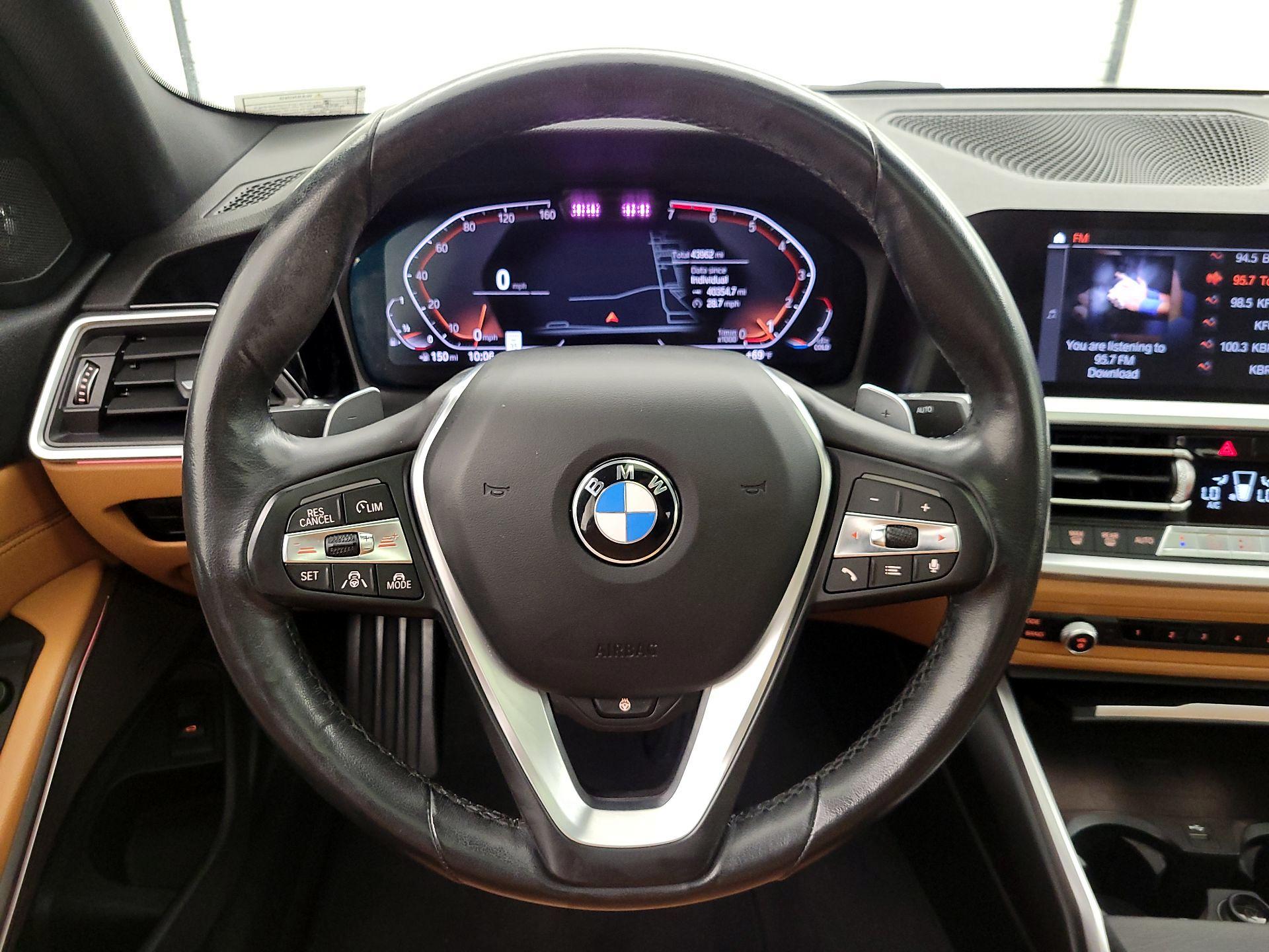 Thumbnail: 2020 BMW 3 Series - 10