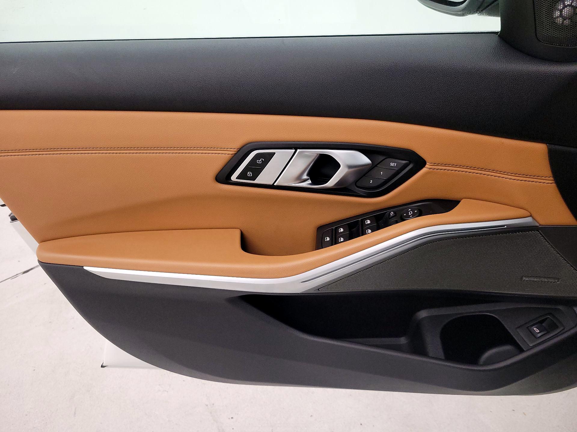 Thumbnail: 2020 BMW 3 Series - 12