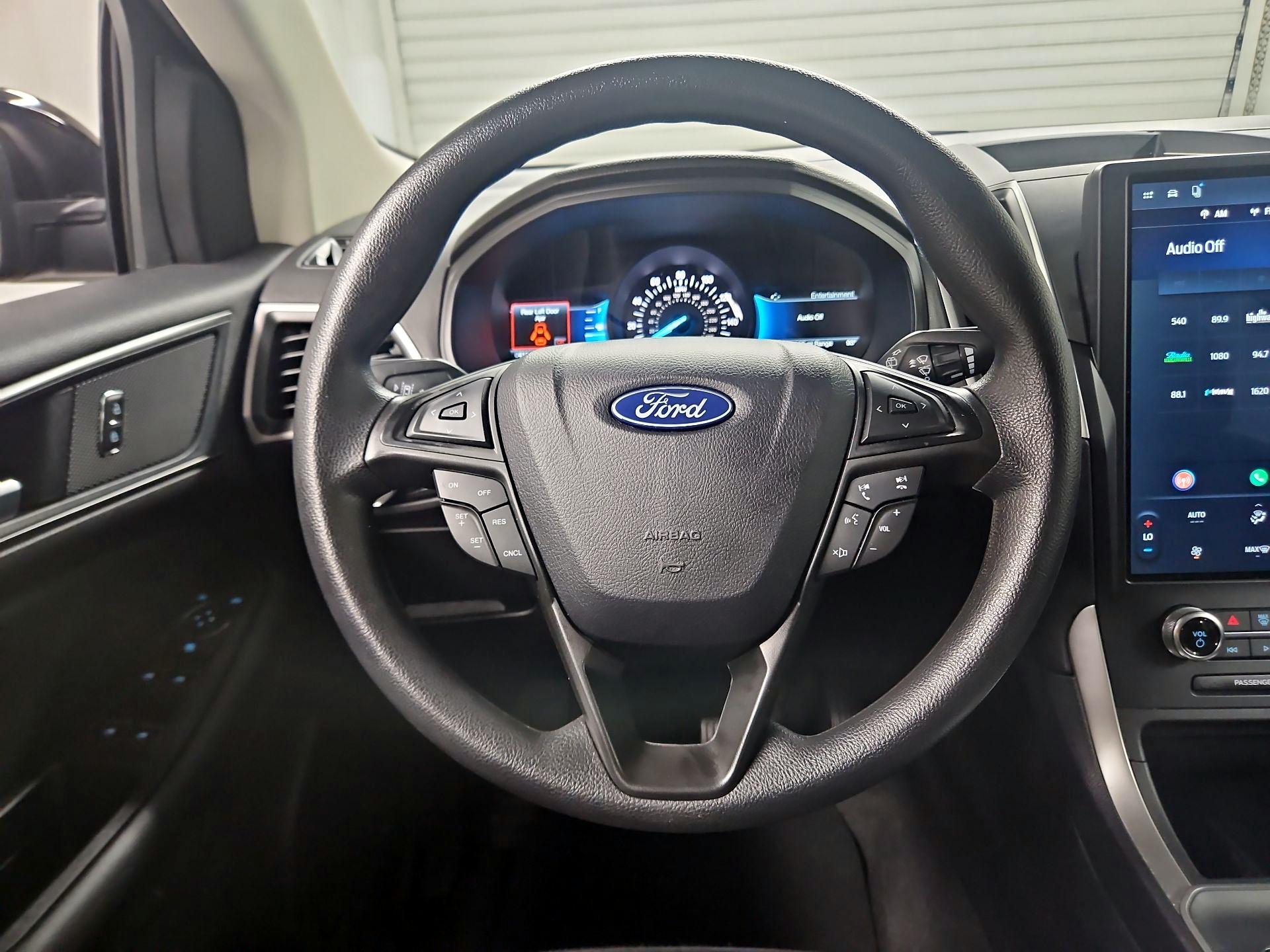 Thumbnail: 2024 Ford Edge - 10