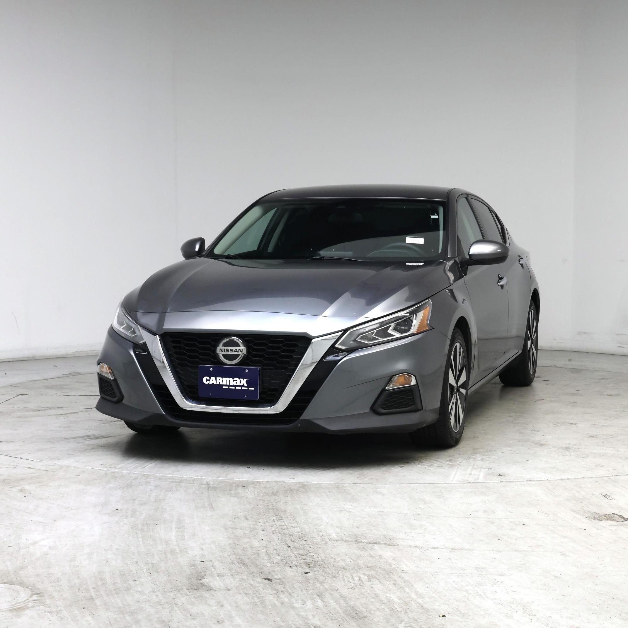 Thumbnail: 2022 Nissan Altima - 4