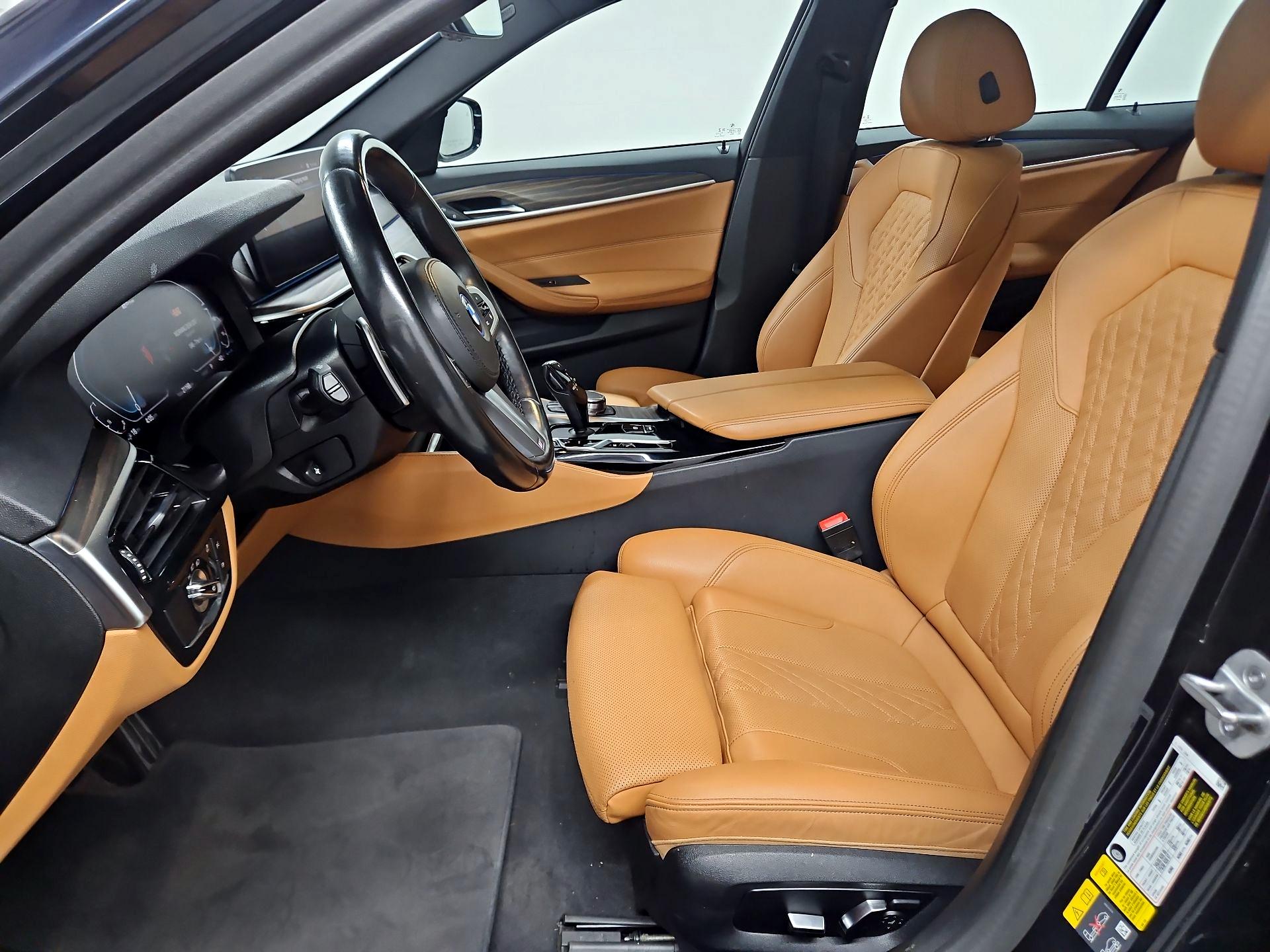 Thumbnail: 2023 BMW 5 Series - 11