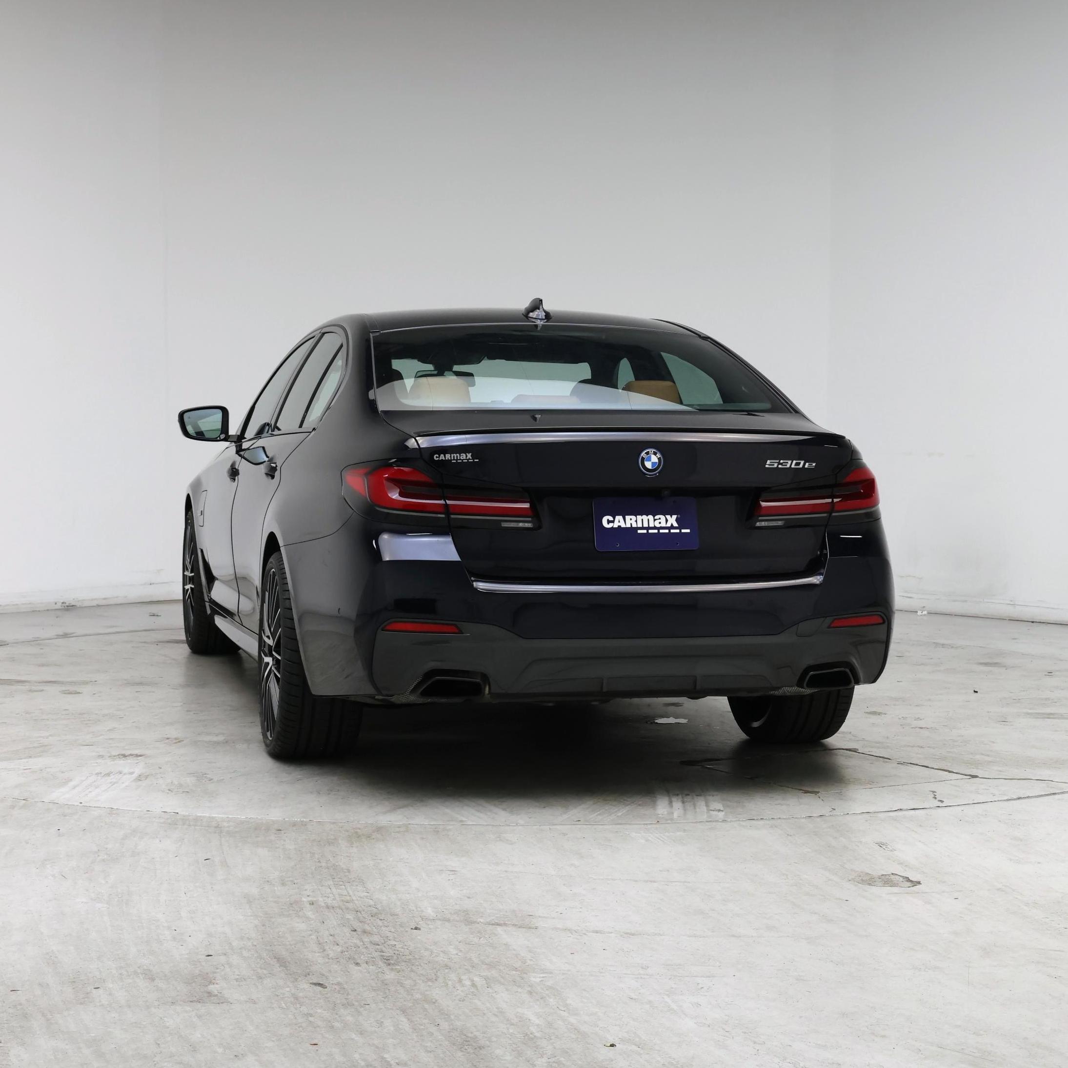 Thumbnail: 2023 BMW 5 Series - 6