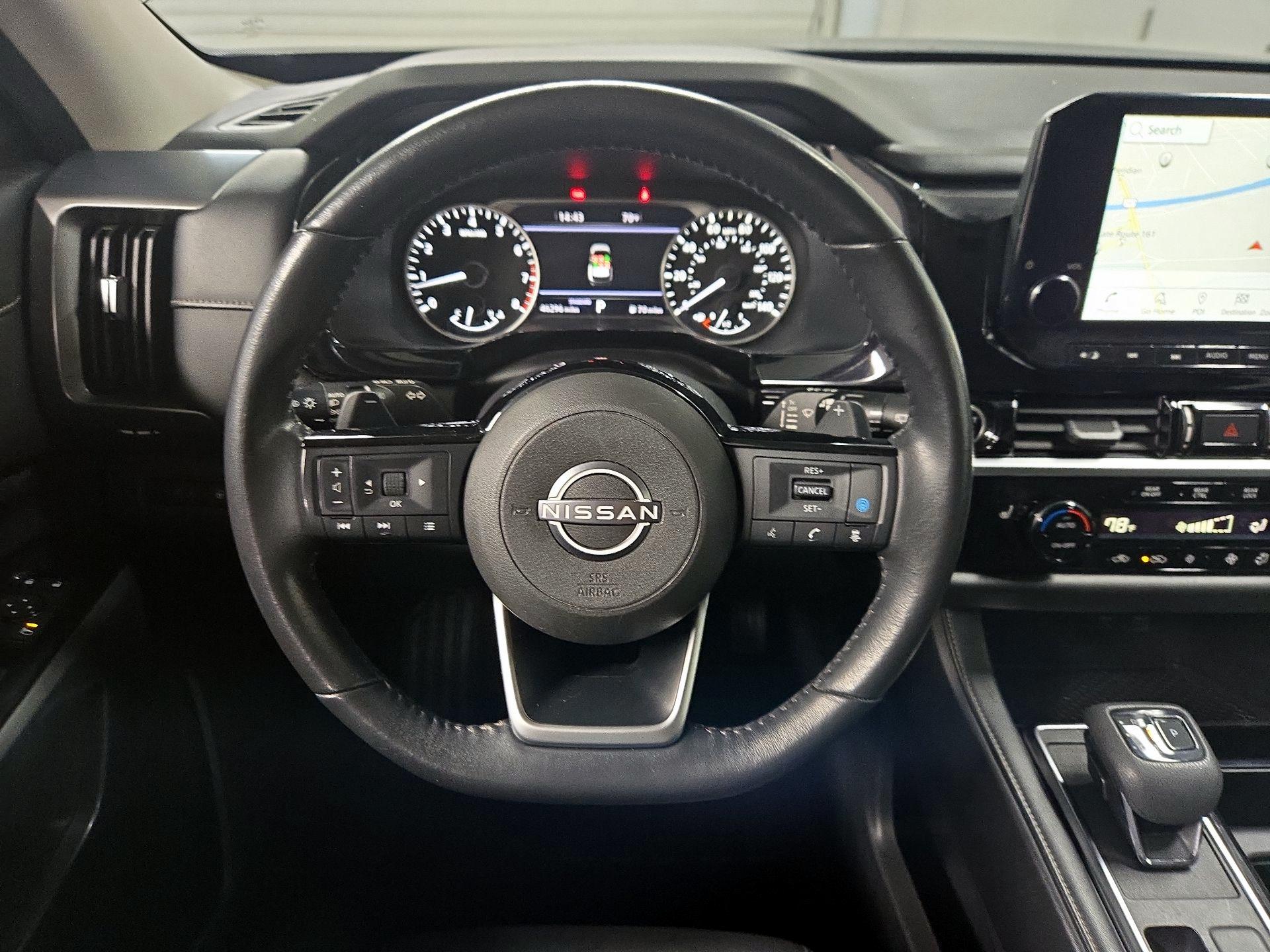Thumbnail: 2022 Nissan Pathfinder - 10