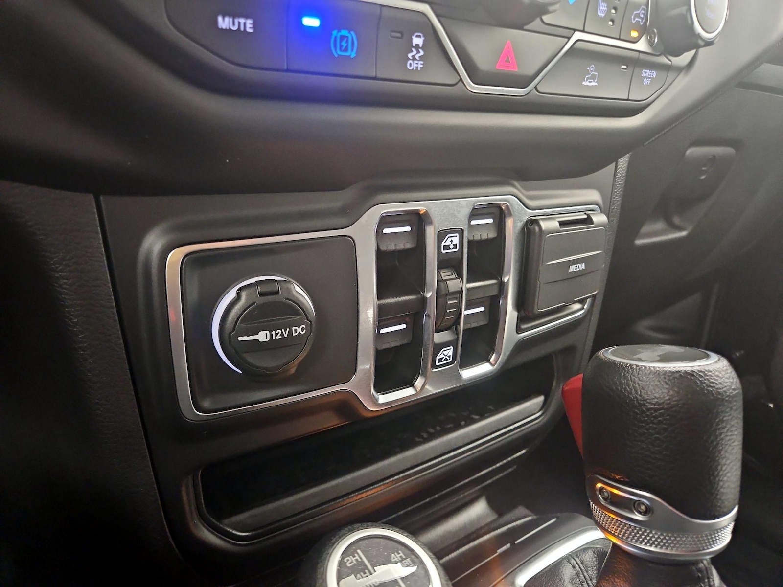 2023 Jeep Wrangler 4xe Willys 4XE - Photo 20