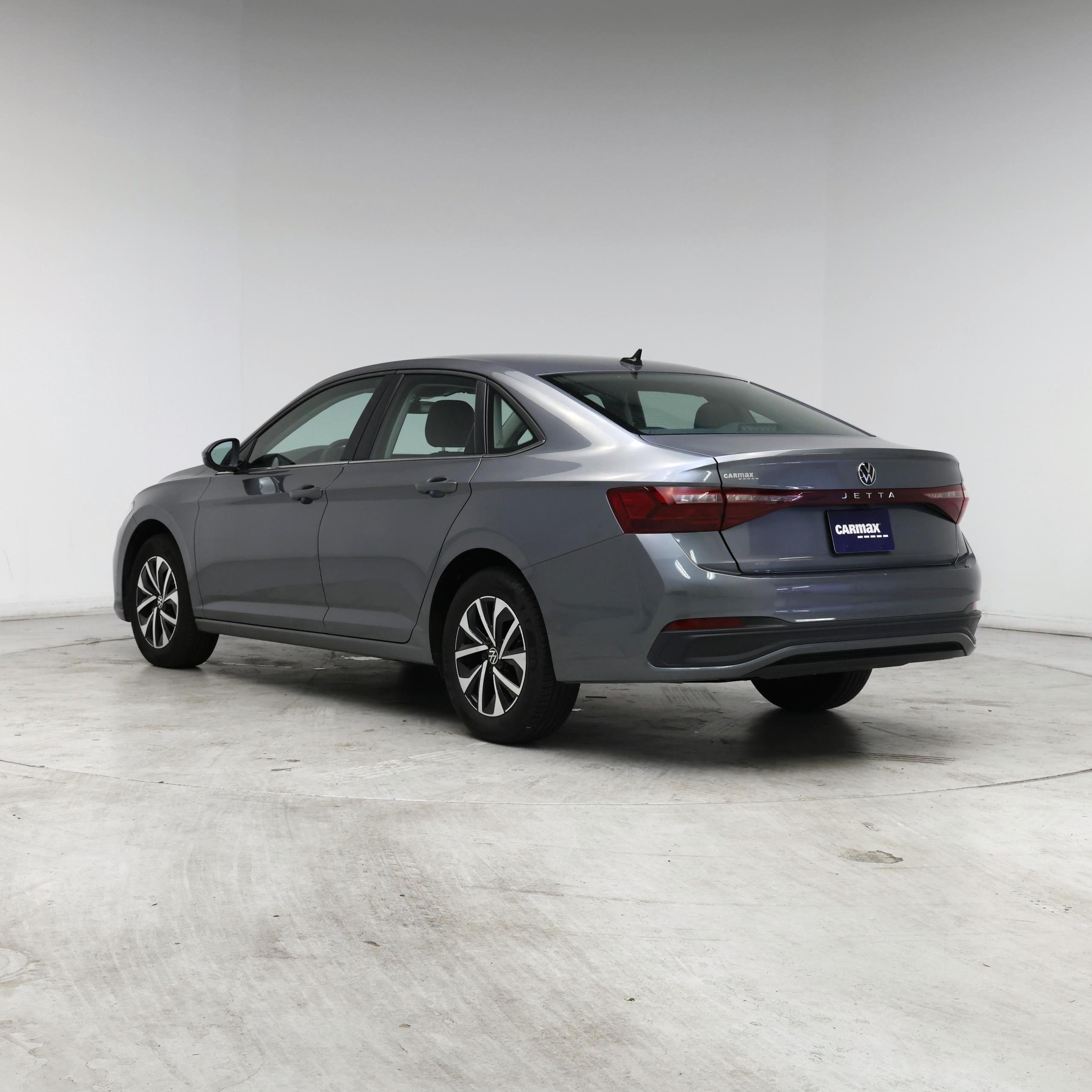 Thumbnail: 2025 Volkswagen Jetta - 2