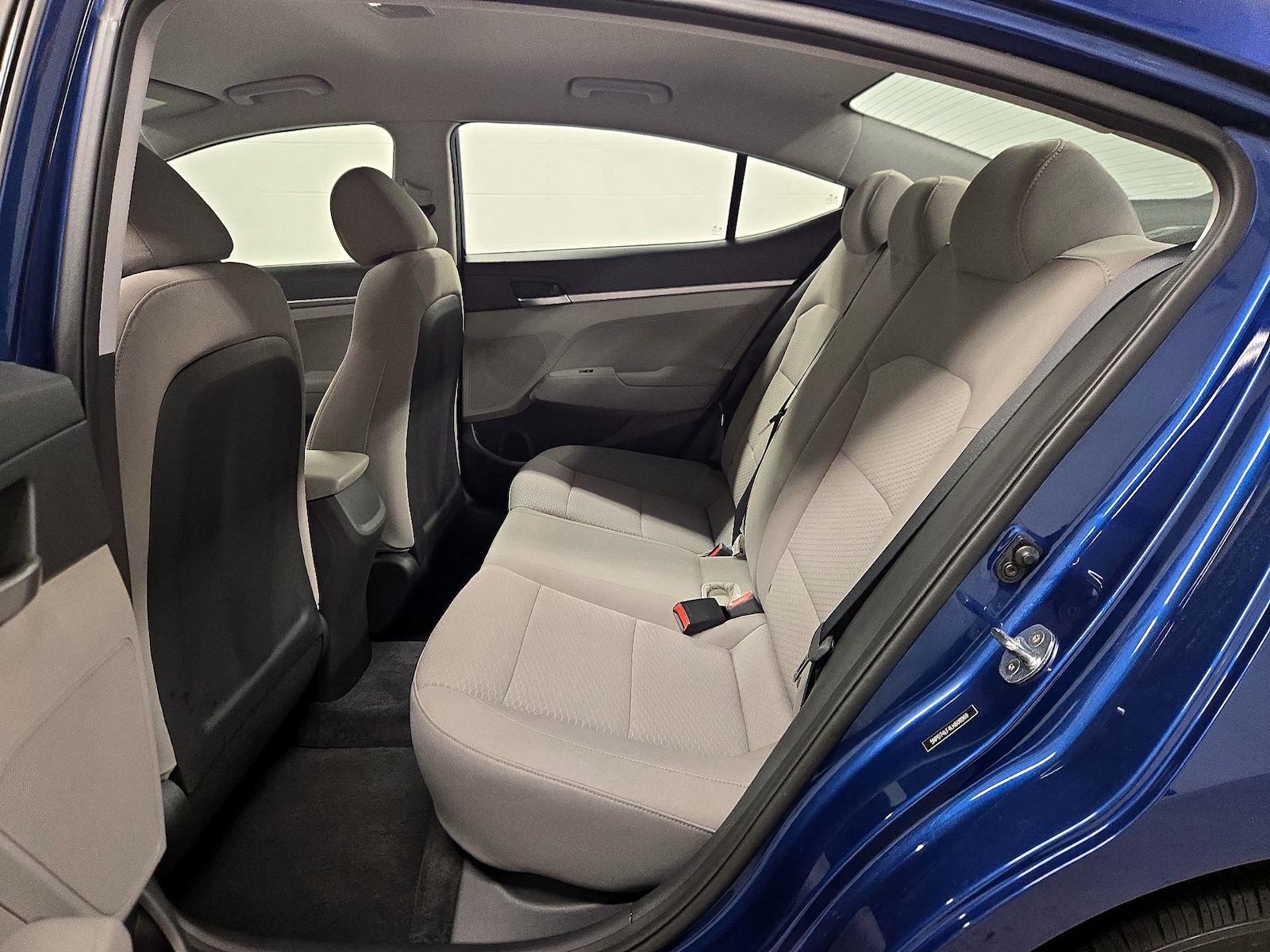 2020 Hyundai Elantra SE - Photo 20