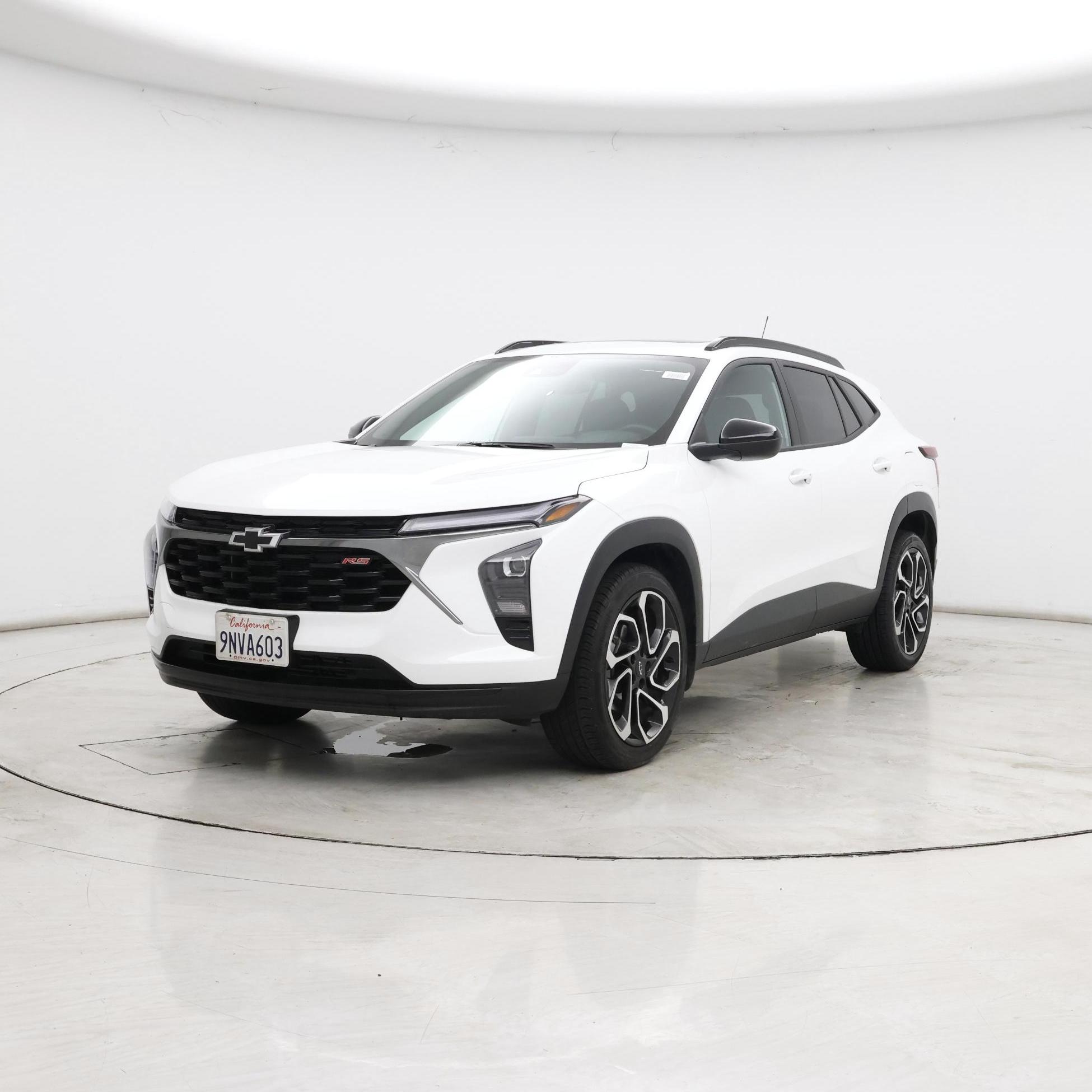 Thumbnail: 2025 Chevrolet Trax - 4
