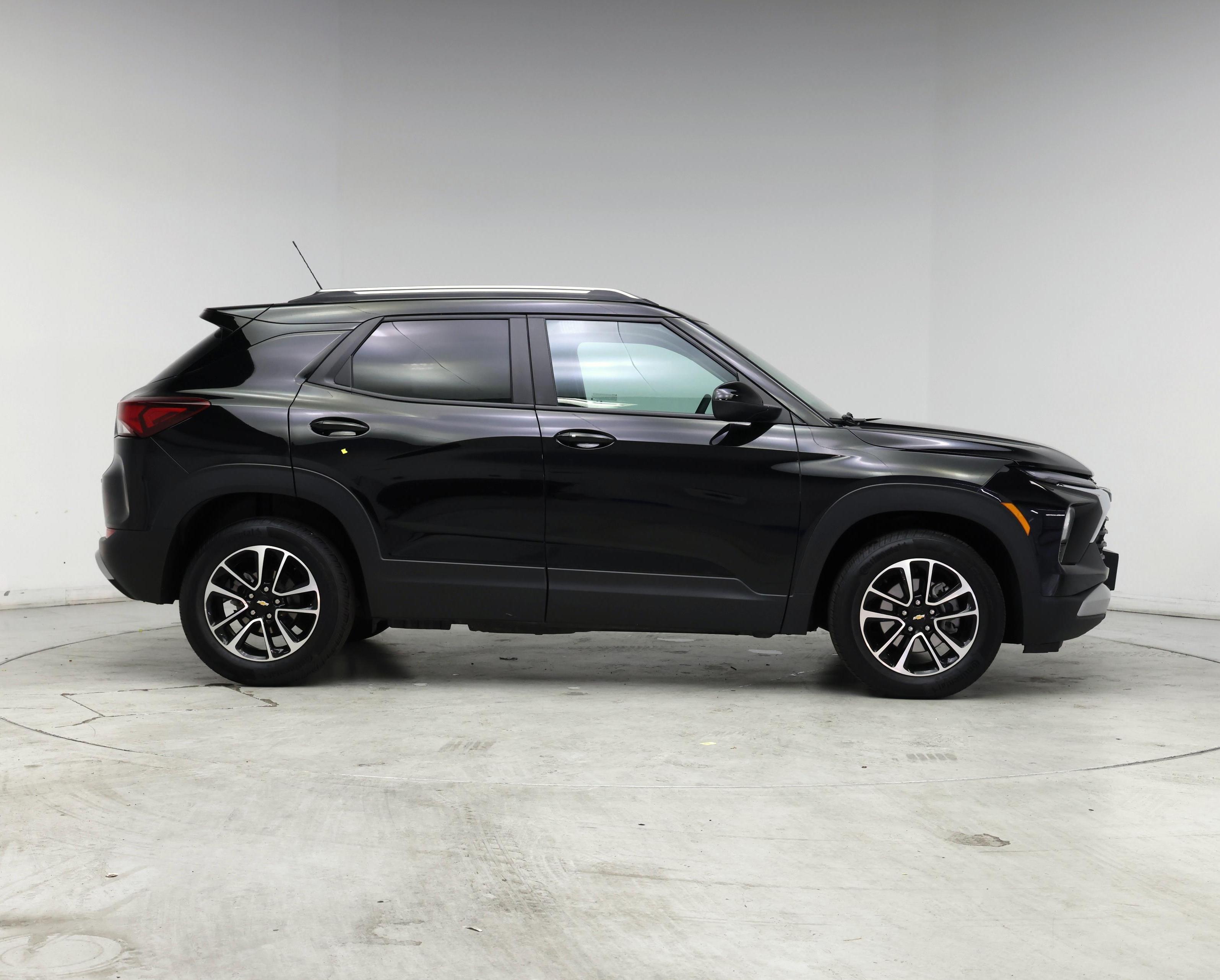 Thumbnail: 2025 Chevrolet TrailBlazer - 7