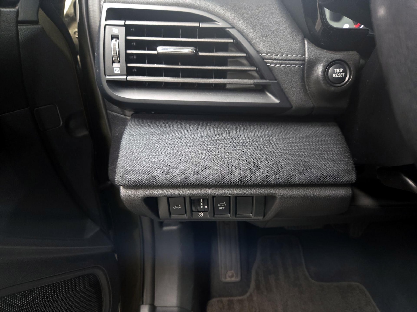 2024 Subaru Outback Premium - Photo 14