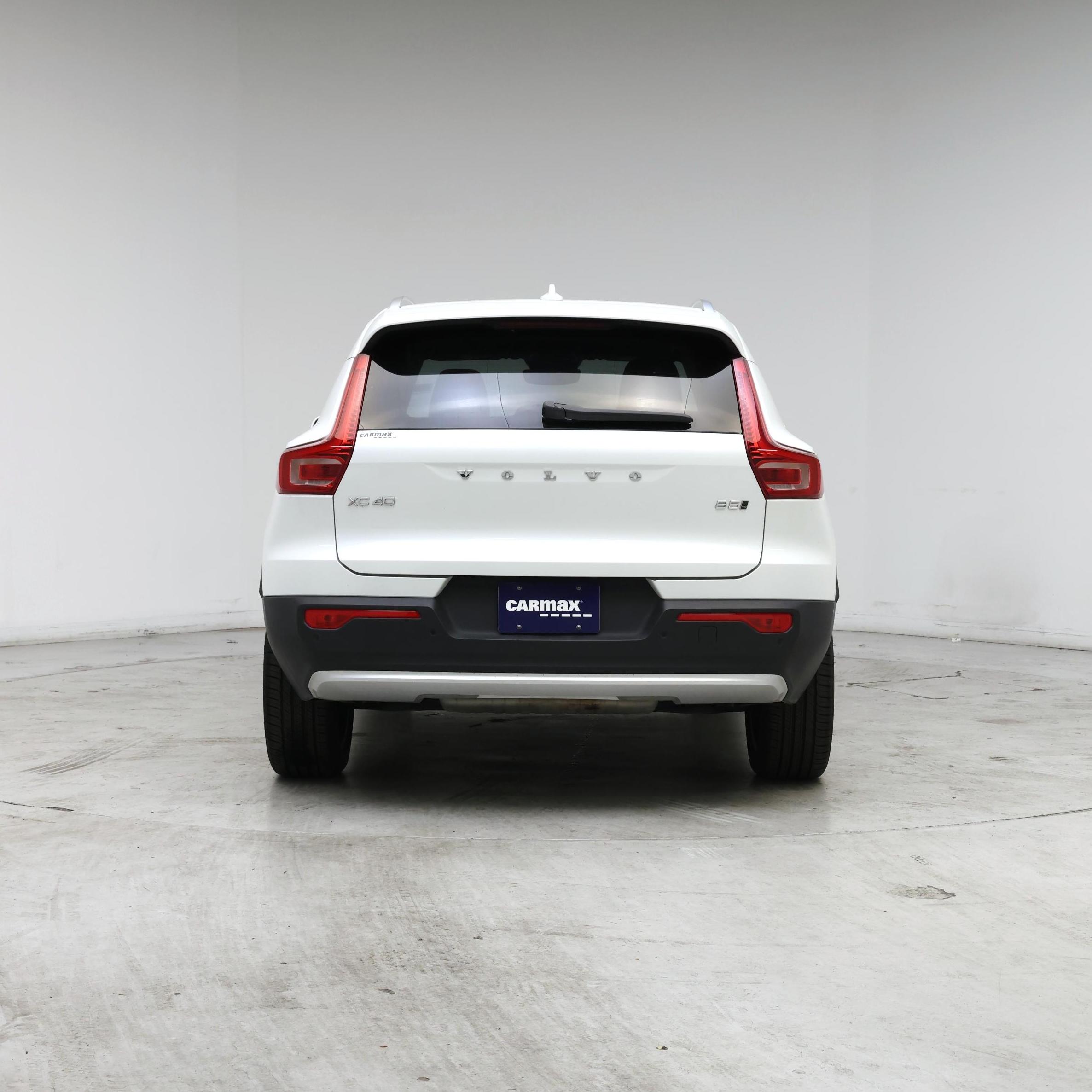 Thumbnail: 2025 Volvo XC40 - 6