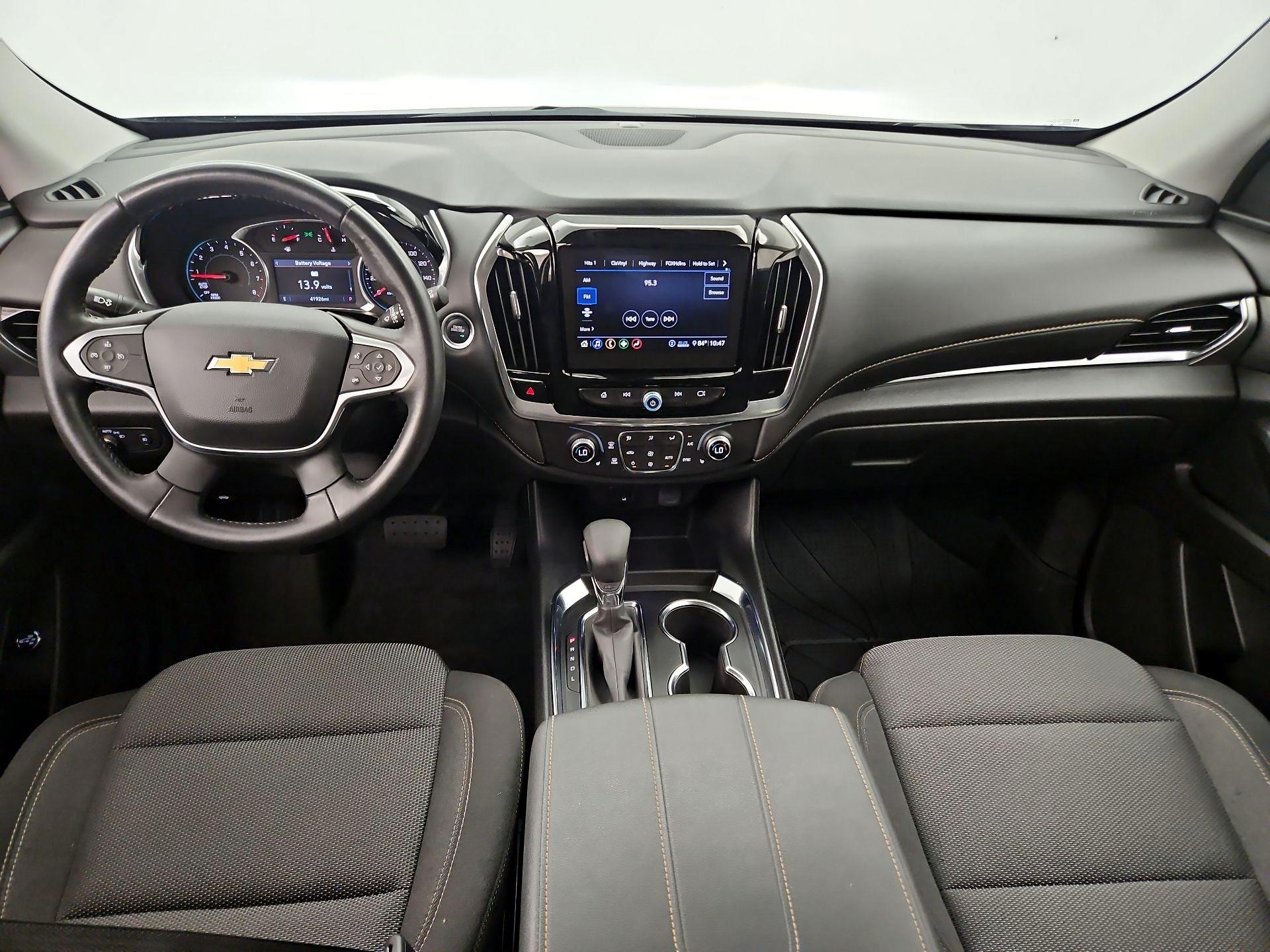 Thumbnail: 2021 Chevrolet Traverse - 9