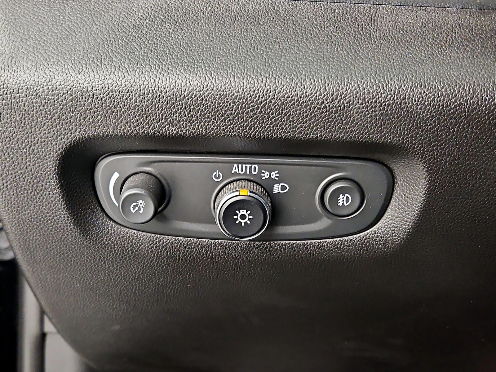 2021 Chevrolet Traverse 1LT - Photo 14