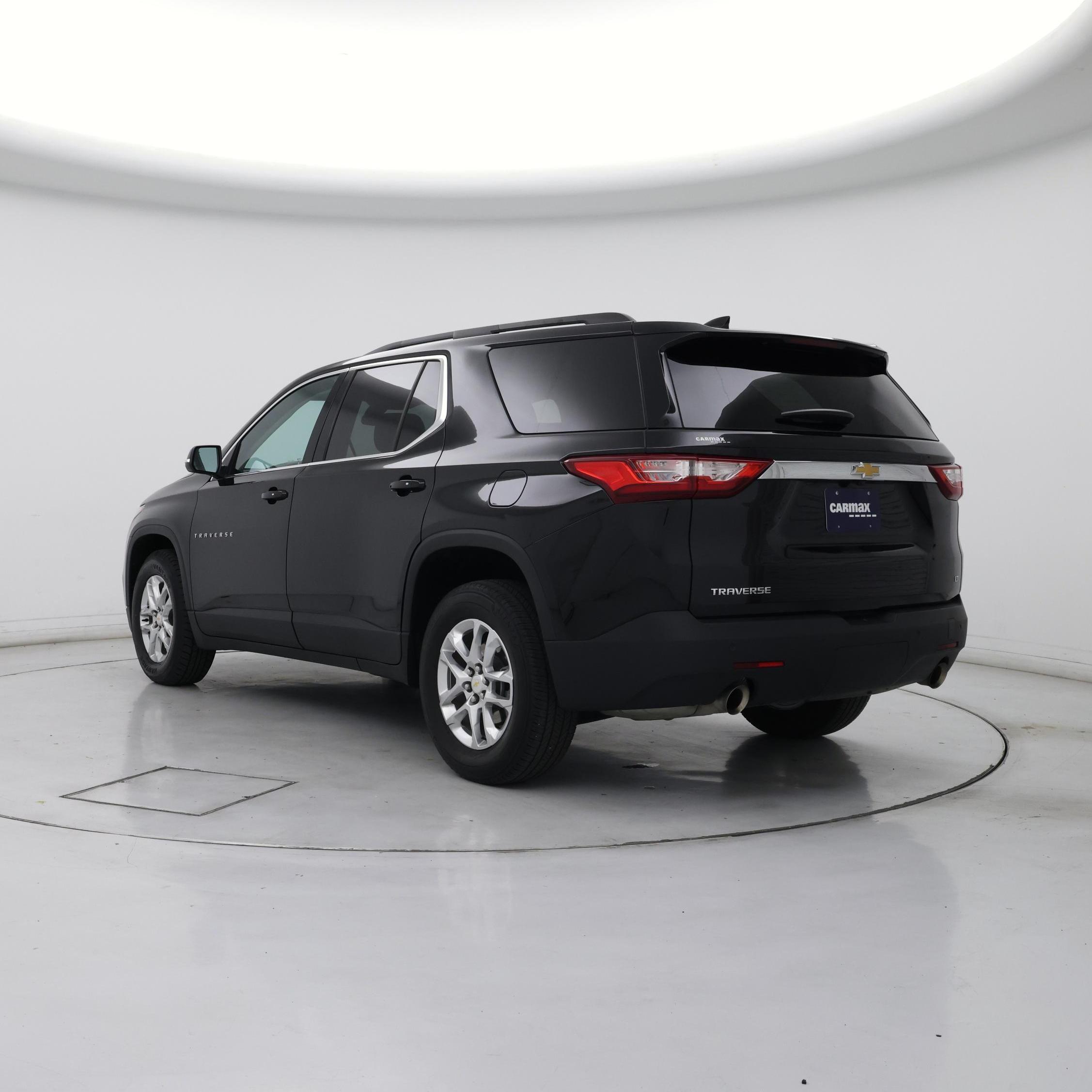 Thumbnail: 2021 Chevrolet Traverse - 2