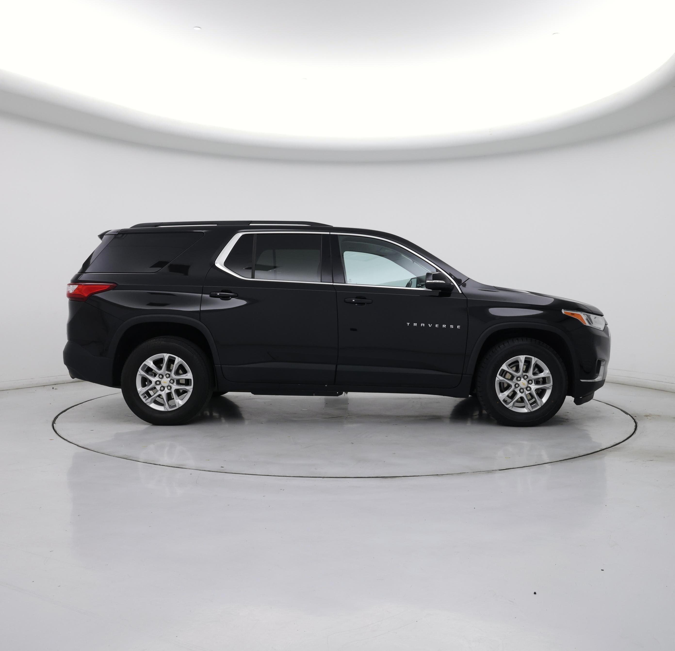 Thumbnail: 2021 Chevrolet Traverse - 7